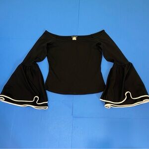 🍁Venus Black and White Asymmetrical Ruffled Blouse